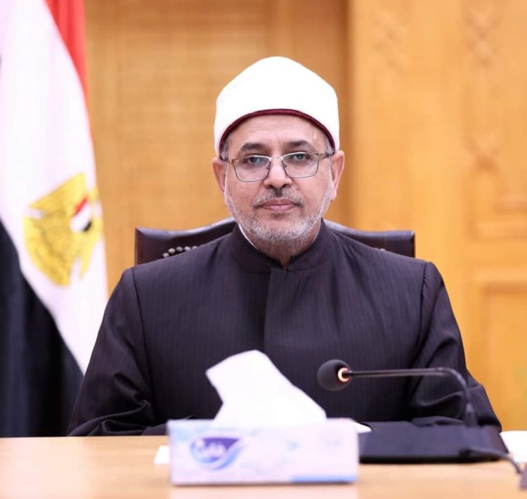 رئيس جامعة الأزهر يهنئ الرئيس السيسي بالذكرى الـ42 لتحرير سيناء