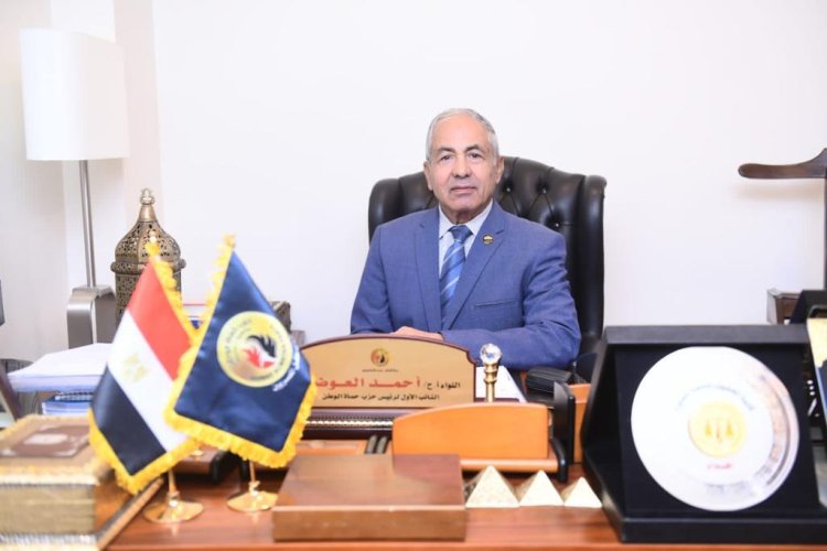 رئيس «دفاع النواب» يهنئ الرئيس السيسي والقوات المسلحة بعيد تحرير سيناء 